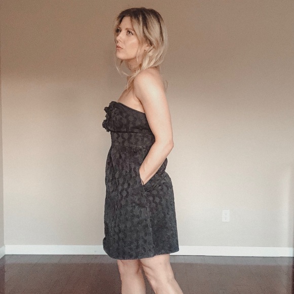 Little Black Dress - Picture 2 of 5